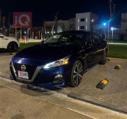 نيسان ألتيما